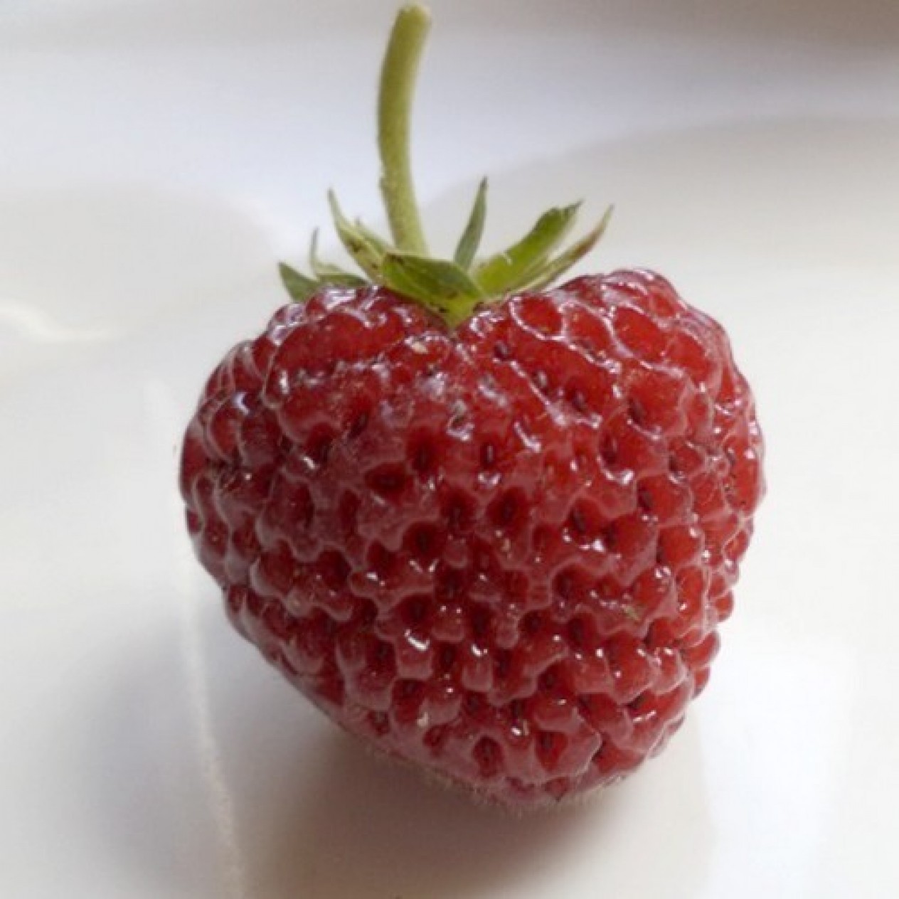 830162-banaan-aardbei-banana